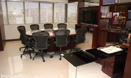 Sala comercial à venda na Avenida Loureiro da Silva, 2001, Cidade Baixa, Porto Alegre