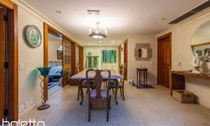 Cobertura para Venda - 304.71m², 3 dormitórios, sendo 1 suites, 2 vagas - Bela V
