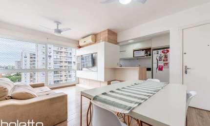 Apartamento com 3 quartos à venda na Rua Bezerra de Menezes, 623, Passo da Areia, Porto Alegre