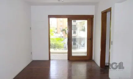 Apartamento 2 dormitórios, 1 suíte, 1 vaga - 90m² de área privativa no Bairro Mo