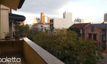 Casa para Venda - 300m², 5 dormitórios, sendo 1 suites, Bela Vista
