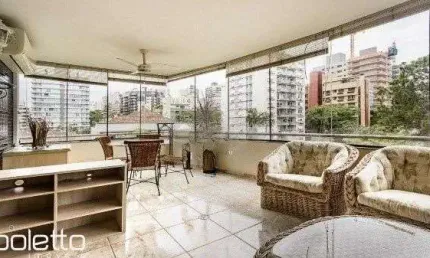 Amplo apartamento com 3 dormitórios, churrasqueira e hidromassagem - 222m² - pet