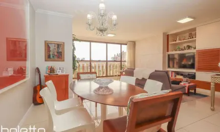 Apartamento à venda no bairro Mont Serrat em Porto Alegre/RS