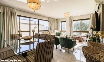 Apartamento à venda no bairro Mont' Serrat em Porto Alegre/RS