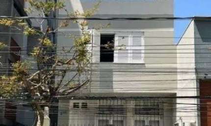 Casa para locação de 250m2, 2 vagas, por R$ 5.900,00 no Centro Histórico