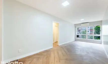 Apartamento 2 dormitórios à venda Auxiliadora Porto Alegre/RS