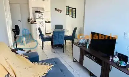 EXCELENTE OPORTUNIDADE DE COMPRA DE APARTAMENTO DE 2 QUARTOS