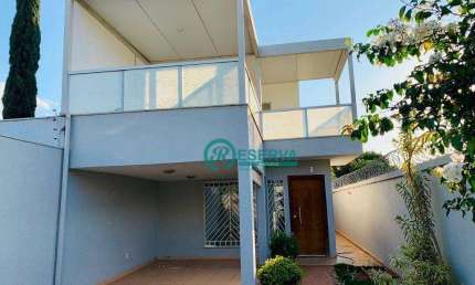 Casa com 3 dormitórios à venda, 151 m² por R$ 780.000,00 - Bela Vista - Lagoa Santa/MG