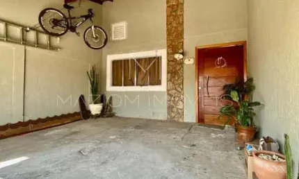 Casa para Venda em Jundiaí, Fazenda Grande, 3 dormitórios, 2 banheiros, 2 vagas