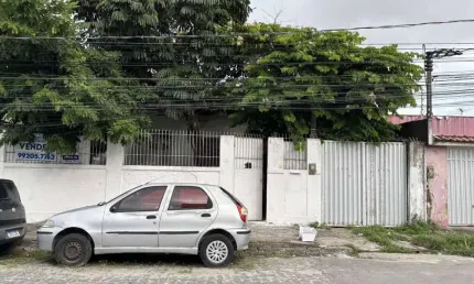 Casa à venda, com 03 quartos, 396m², Cordeiro, Recife-PE