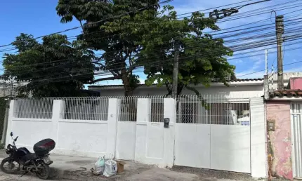 Casa à venda, com 03 quartos, 396m², cordeiro, recife-pe