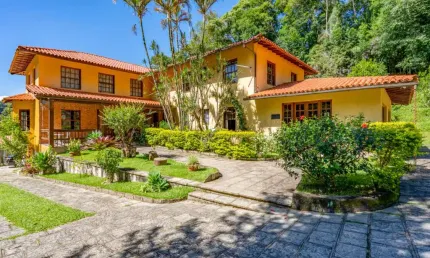 Casa com 9 quartos no Parque do Imbuí, Teresópolis.