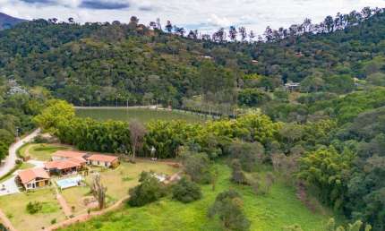Terreno à venda na Estrada Dos Taboões, 472, Itaipava, Petrópolis