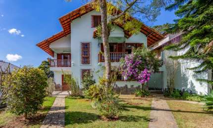 Casa com 3 quartos em condomínio no Golfe, Teresópolis.
