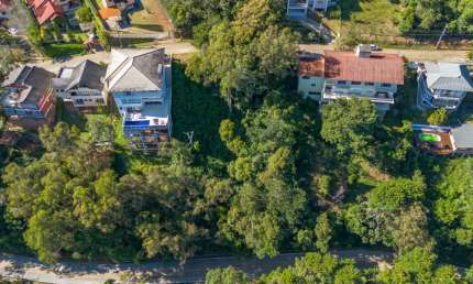 Terreno em condomínio fechado à venda na Rodovia Teresópolis-Itaipava, 3003, Parque do Imbui, Teresópolis