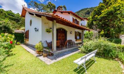 Casa de condomínio com 3 quartos no Alto, Teresópolis.