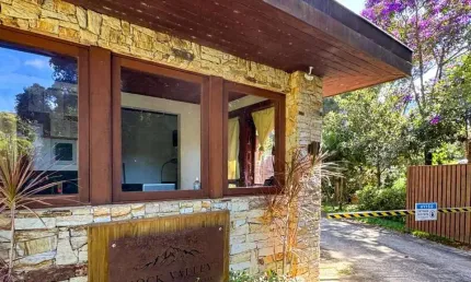 Terreno em condomínio fechado à venda na Rua Bernardo Coutinho, S/N, Araras, Petrópolis
