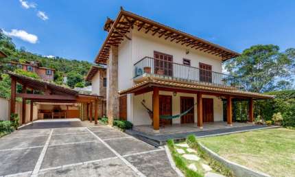 Casa 5 quartos em condomínio no Parque do Imbuí, Teresópolis.