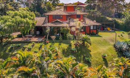 Casa com 4 quartos em condomínio em Araras, Petrópolis.