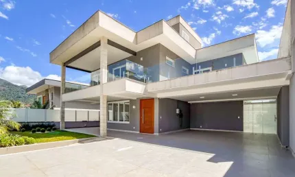 Casa com 4 quartos à venda na Rua Tomaz Antônio Gonzaga, 243, Carlos Guinle, Teresópolis