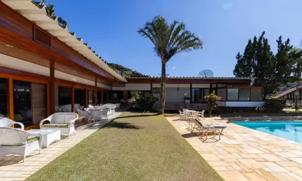 Casa de 8 quartos no bairro de Albuquerque, Teresópolis