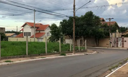 Terreno à venda no Jardim Mariana, Cuiabá 
