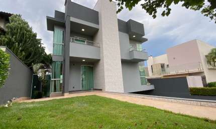 Casa em condomínio fechado com 4 quartos para alugar na Condominio Florais Cuiaba, Ribeirão do Lipa, Cuiabá