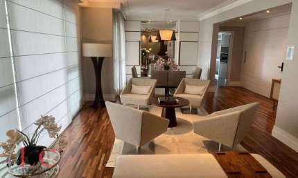 Apartamento  à venda na Vila Andrade-Morumbi, 195m2., 04 Suites, 03 vagas.