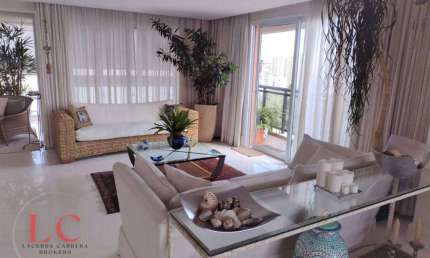 Oportunidade, Cobertura Duplex padrão venda/locação na Vila Andrade, uma unidade por andar, linda, muito nova -  03 Suites, 06 vagas, depósito.