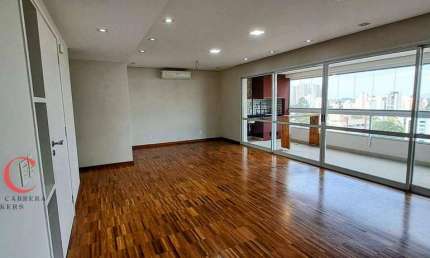 Apartamento à venda na Vila Andrade, 138m2. 03 Suites, 02 vagas, piscina coberta, 138m2.