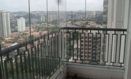 Apartamento com 3 quartos para alugar na Rua Doutor Martins de Oliveira, Jardim Londrina, São Paulo