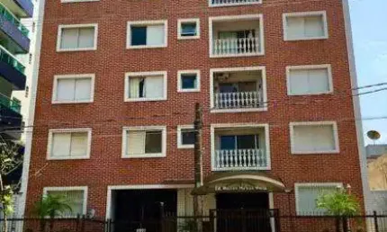 Apartamento a Venda em Boqueirão  -  Praia Grande - SP