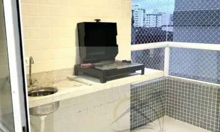 Apartamento a Venda em Guilhermina  -  Praia Grande/SP
