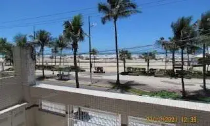 Apartamento a venda em Aviação  -  Praia Grande - SP
