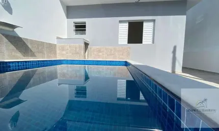 Casa à Venda em Santa Terezinha, Itanhaém – 2 Dorms, 125m²