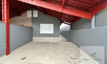 Casa à Venda em Copacabana Paulista, Mongaguá, 2 Dorms, 125m²