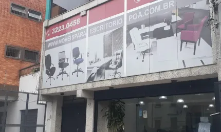 Prédio à venda na Rua Coronel Neves, 42, Medianeira, Porto Alegre