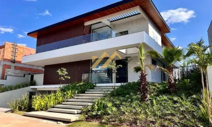 Sobrado à venda em Indaiatuba, Parque Villa dos Pinheiros, com 5 suítes, com 560 m²