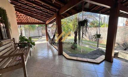Sobrado à venda em Indaiatuba, Jardim Primavera, com 3 quartos, com 328.24 m²