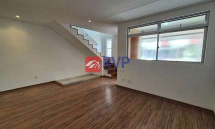Casa com 2 quartos à venda na Rua Olinda Colucci Tristão, 155, Vivendas da Serra, Juiz de Fora por R$ 425.000