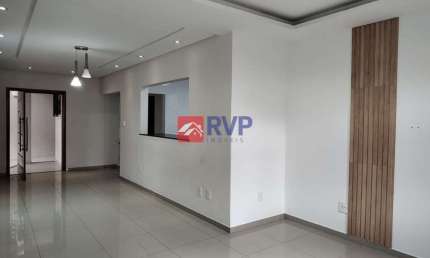 Casa com 3 quartos à venda na São Jorge, 11, Granbery, Juiz de Fora por R$ 990.000