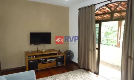 Casa em condomínio fechado com 3 quartos à venda na Manoel de Oliveira Dantas, 225, Carlos Chagas, Juiz de Fora por R$ 520.000