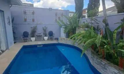 Oportunidade imperdível casa completa em localização privilegiada
