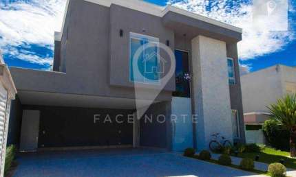 Casa Mobiliada e Decorada, 4 Suítes, Clean, Pé Direito Alto!