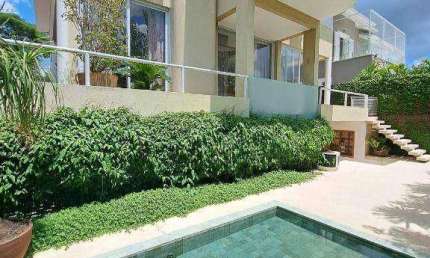 Casa em Alphaville Moderna e Clean , 4 Suítes, Fino Acabamento!