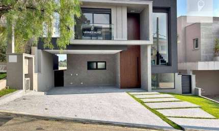 Casa Nova c/ 4 suítes, Rica em iluminação Natural, Moderna! à venda, 350 m² , Alphaville-SP