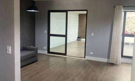 Casa em Alphaville com 3 dormitórios à venda, 160 m² por R$ 1.700.000 - Alphaville - SP