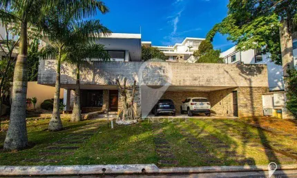 Linda mansão exclusiva em alphaville c/ vista para mata com 4 dormitórios à venda, 650 m² por r$ 8.500.000 - alphaville 8 - sp