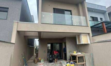 Casa com 3 dormitórios à venda, 150 m² por R$ 1.060.000,00 - Jaguari - Santana de Parnaíba/SP