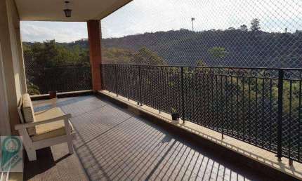 Excelente Casa em Magnífico Condomínio, 4 Suítes, Vista Para Mata!